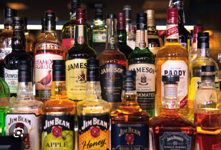 Alerta de Saúde: Brasil registra casos de intoxicação por bebidas alcoólicas adulteradas com metanol